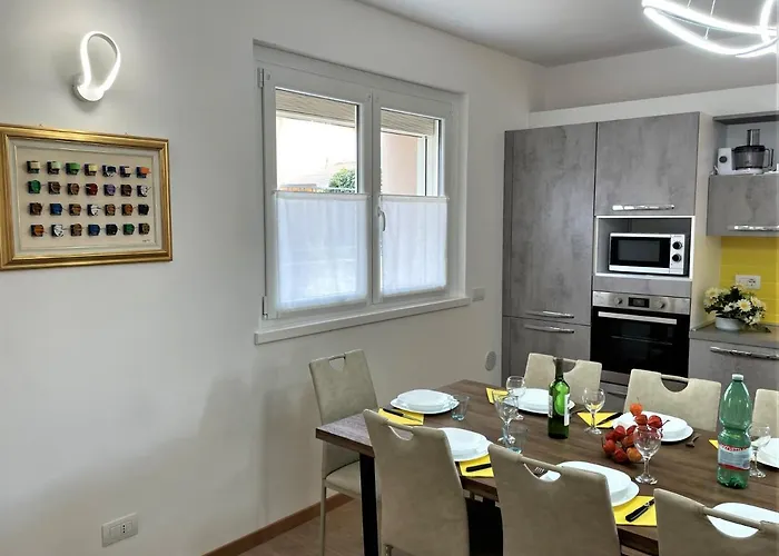 Giorni Felici Tutto Nuovo, Giardino, Park E Bikepark * فيربانيا