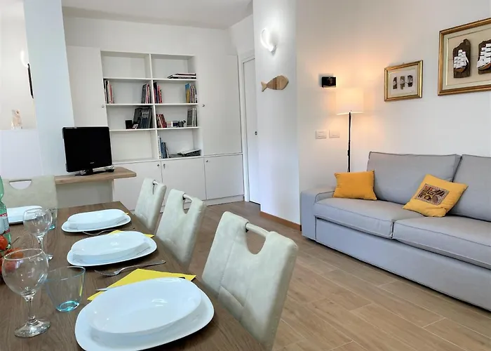 Giorni Felici Tutto Nuovo, Giardino, Park E Bikepark فيربانيا