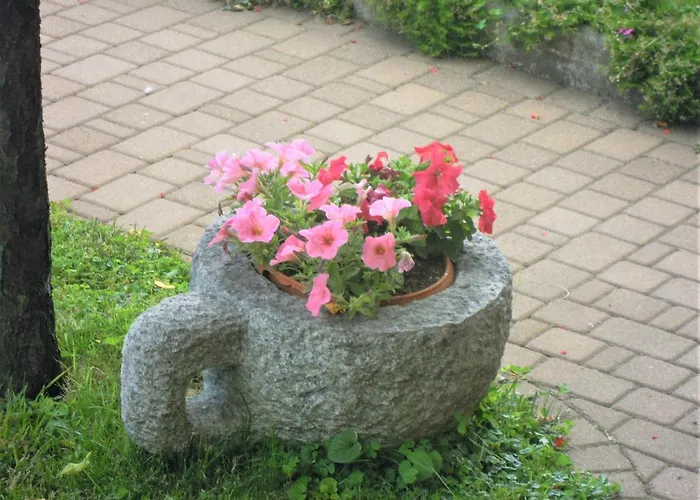 Giorni Felici Tutto Nuovo, Giardino, Park E Bikepark *