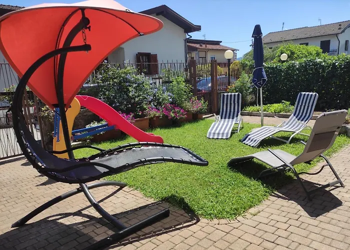 Giorni Felici Tutto Nuovo, Giardino, Park E Bikepark Lejlighed